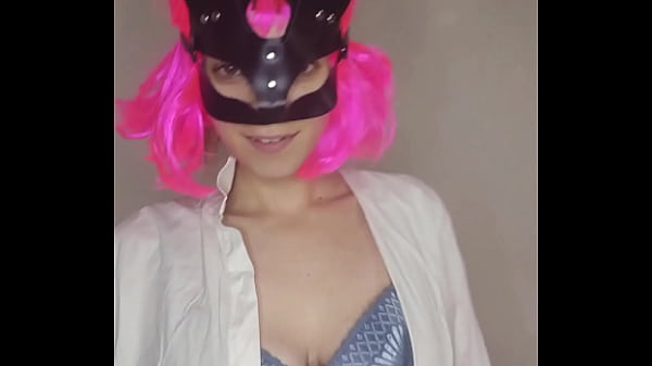Let my natural tits and kitty mask seduce you as I masturbate